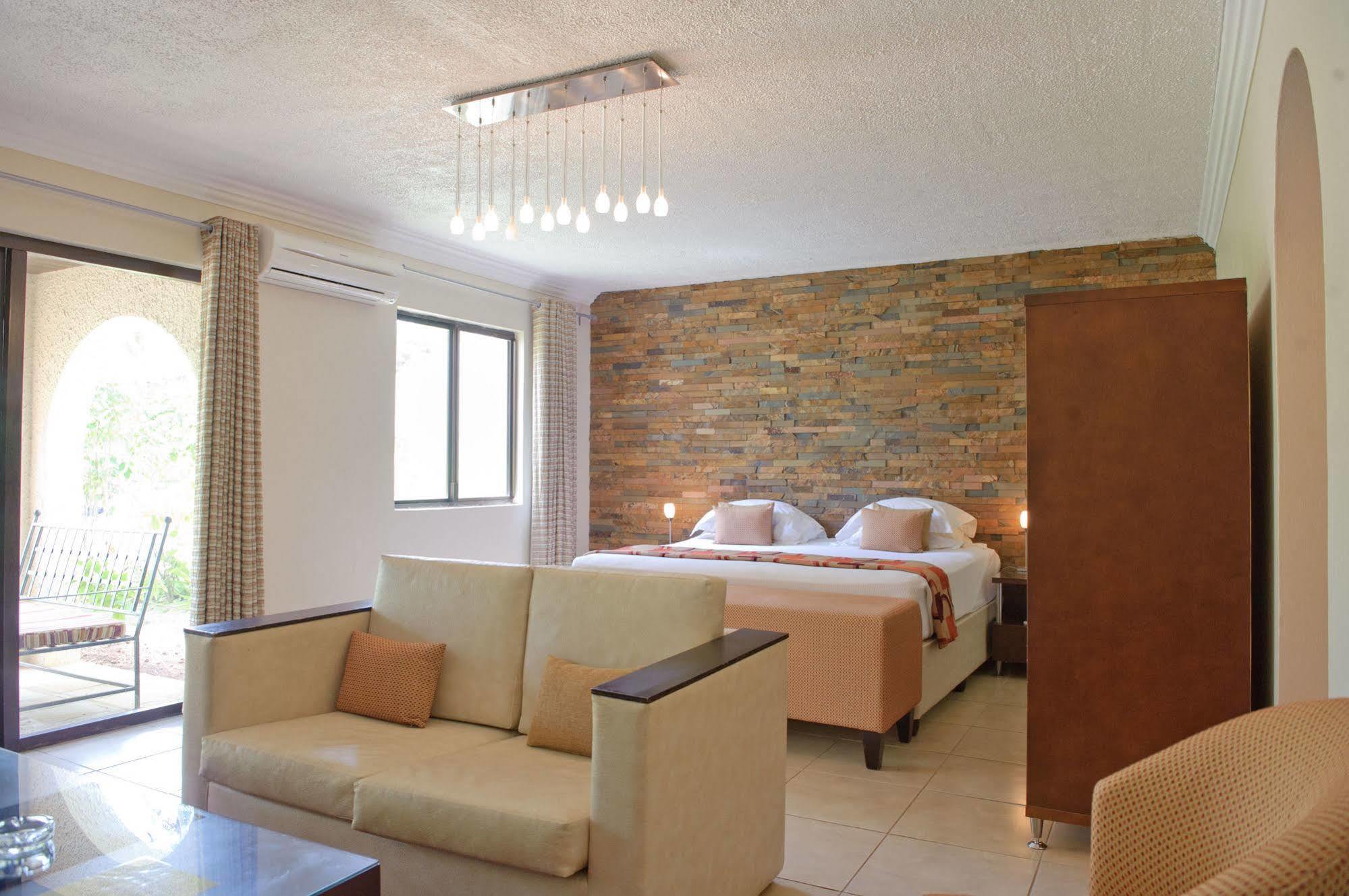 Omali Sao Tome Otel Dış mekan fotoğraf